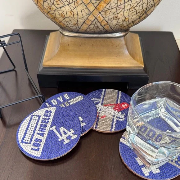 ⚾ Handcrafted LA Dodgers Diamond Art Coasters - Set of 4 - Picture 3 of 6